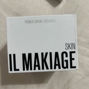 Il makiage skin power cream recharge